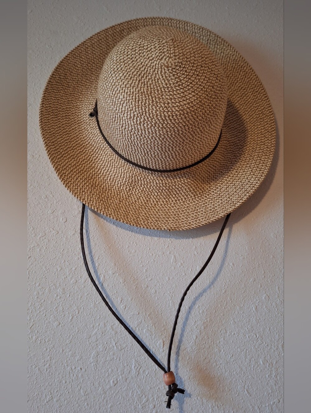Women’s Straw Sun Hat with Black Chin Cord